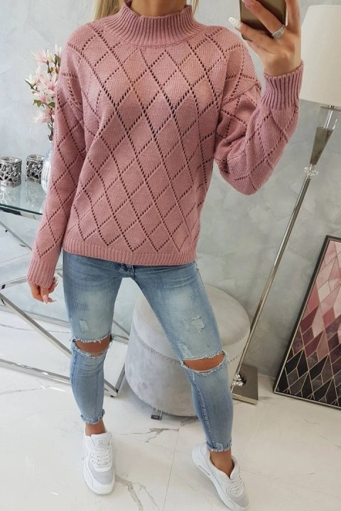 Sweter z półgolfem i wzorem w romby ciemny różowy