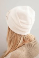 Czapka damska z ozdobnymi futrzanymi kwiatami elegancka biała