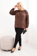 Bluzka damska Plus Size z koronkowym rękawem i ozdobnym dekoltem brązowa