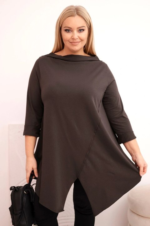 Bluzka damska bawełniana Plus Size asymetryczna z podwijanym rękawem brązowa