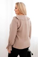 Bluzka damska wiskozowa Plus Size z falbaną i ozdobną broszką fango