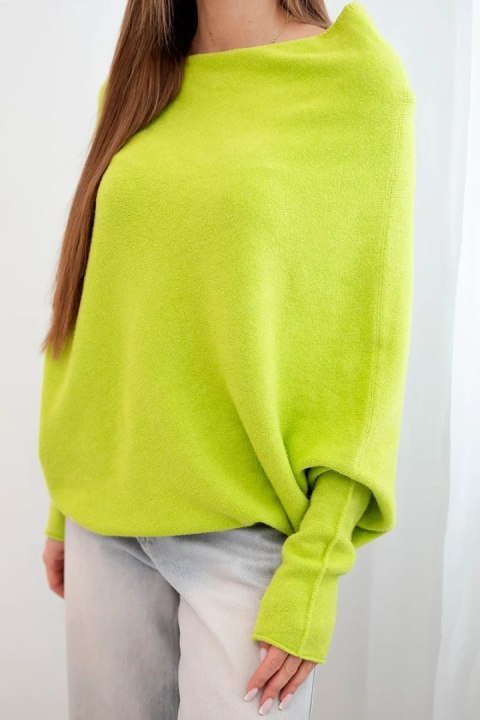 Sweter damski wiskozowy asymetryczny typu nietoperz pistacjowy