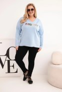 Bluza damska Plus Size z napisem i dekoltem V niebieska