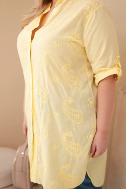 Sukienka damska Plus Size z haftem i podwijanym rękawem żółta