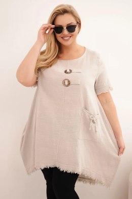 Sukienka damska bawełniana Plus Size z dłuższym tyłem i kieszenią beżowa
