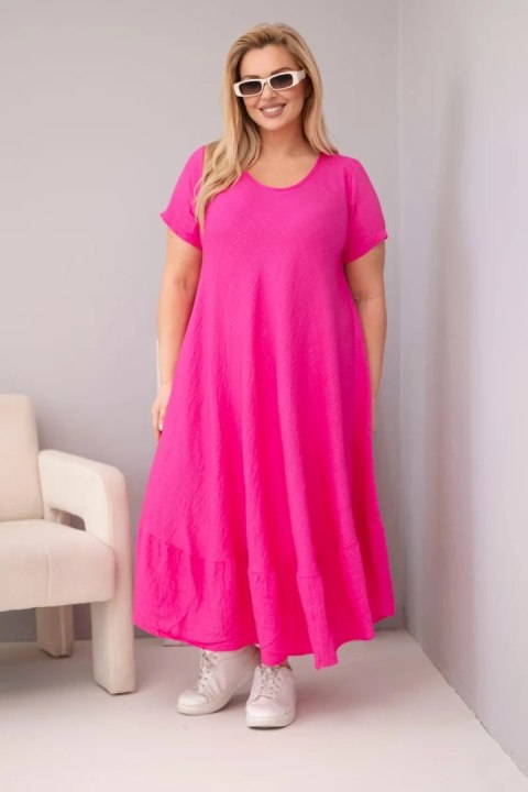 Sukienka damska plus size z krótkim rękawem i falbaną z lekkiej wiskozy fuksja