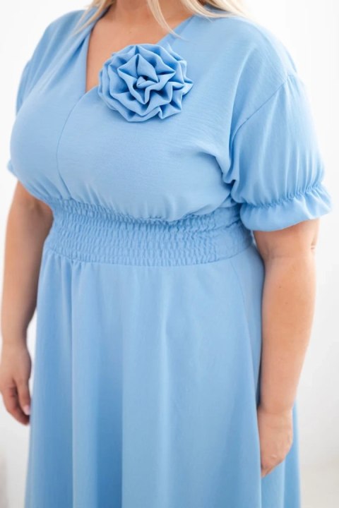 Sukienka damska wiskozowa Plus Size z dekoltem V i marszczoną talią niebieska