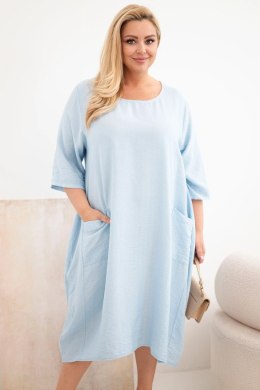 Sukienka damska Plus Size wiskozowa z kieszeniami krótki rękaw niebieska