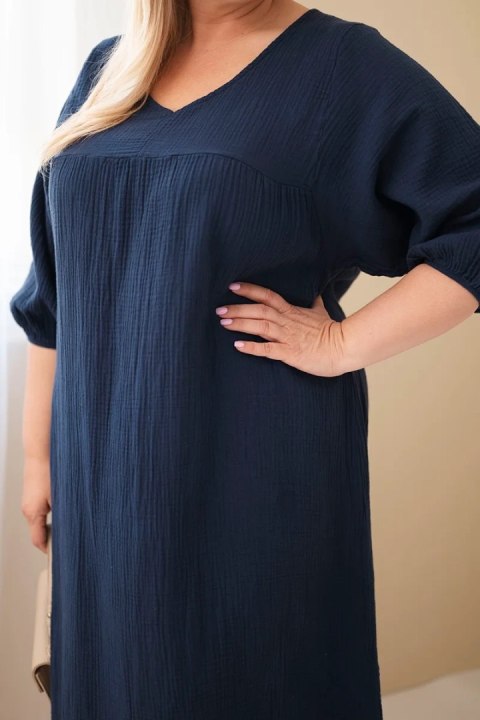 Sukienka damska Plus Size bawełniana muślinowa z dekoltem V granatowa