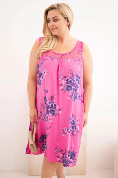 Sukienka damska Plus Size wiskozowa w kwiaty z koronkową górą różowa