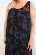 Sukienka damska Plus Size wiskozowa w kwiaty z koronkowym dekoltem czarna